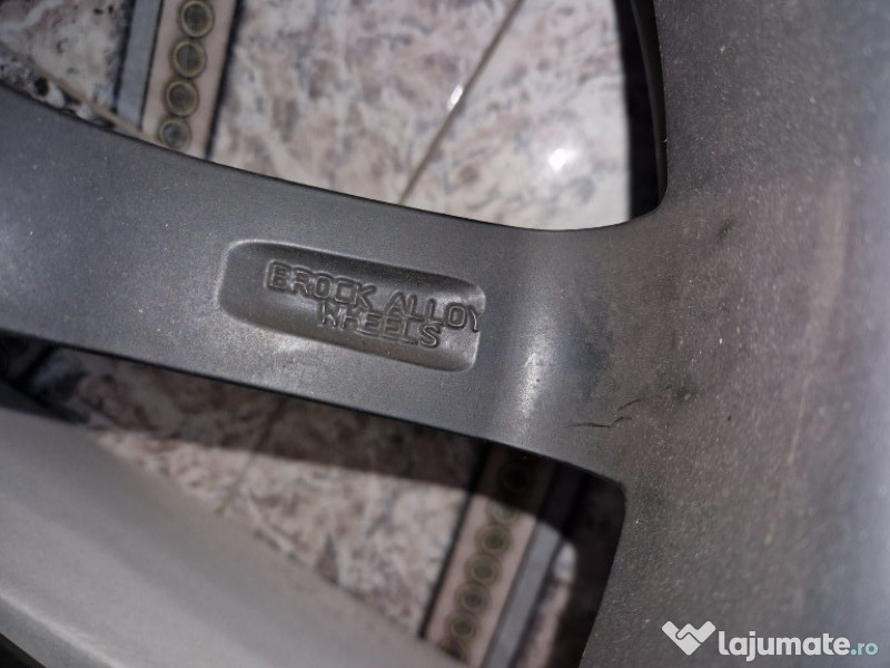 Anvelope in stare foarte bună