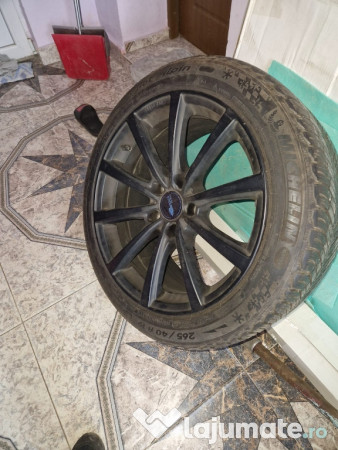 Anvelope in stare foarte bună