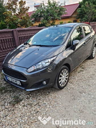 Ford Fiesta 2014 • 1.0 EcoBoost • Prim proprietar • 5 uși • Roți iarnă