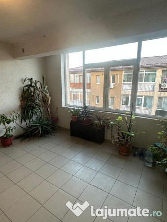 Garsoniera de vanzare ,Popesti Leordeni ,langa STB