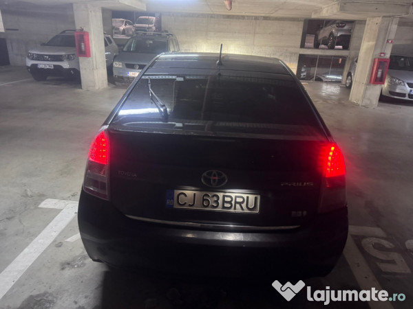Autoturism Toyota Prius