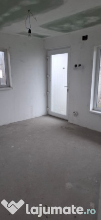 Casa Craiova, Dolj, Strada Postăvarului, Vand sau schimb cu apartament 