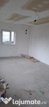 Casa Craiova, Dolj, Strada Postăvarului, Vand sau schimb cu apartament 