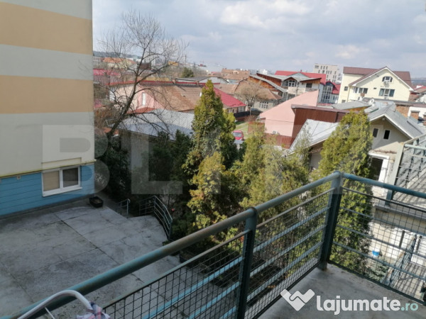 Apartament modern 2 camere, 62 mp, balcon, etaj 2 – zonă 