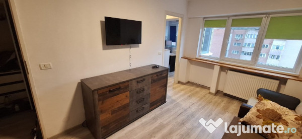 Inchiriez garsoniera in Racadau 
