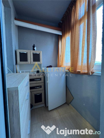 Garsoniera mobilata la Metrou Dimitrie Leonida 