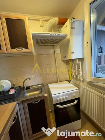 Garsoniera mobilata la Metrou Dimitrie Leonida 