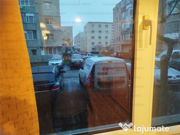 COLPOSSEUM: Garsoniera mobilata Ct Termica balcon beci Bartolomeu 