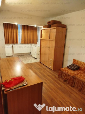 COLPOSSEUM: Garsoniera mobilata Ct Termica balcon beci Bartolomeu 