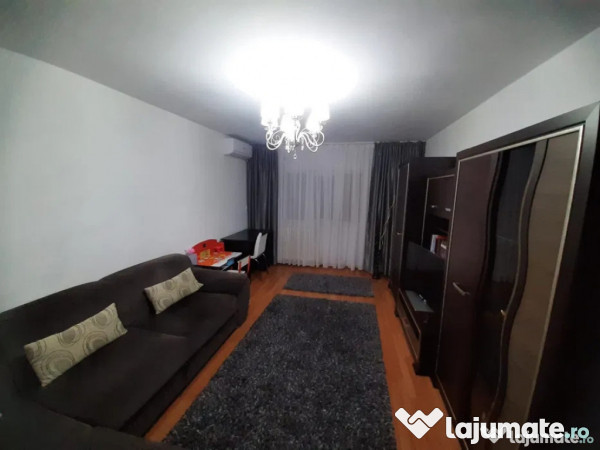 Apartament 2 camere, Brazda, decomandat, etaj 1, mobilat și