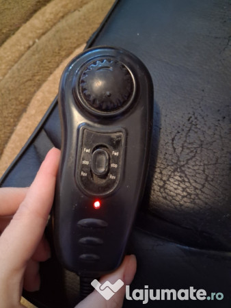 Aparat pentru masarea picioarelor 