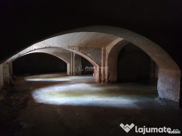 Bocsa Montana, Casa Solida Teren, Strada Principala 