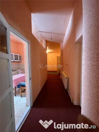 Bocsa Montana, Casa Solida Teren, Strada Principala 