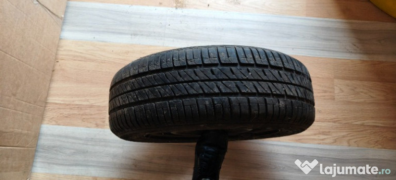 Janta si cauciuc Dacia Logan 