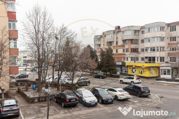 Apartament 2 camere, decomandat, etaj 1, Gavana 