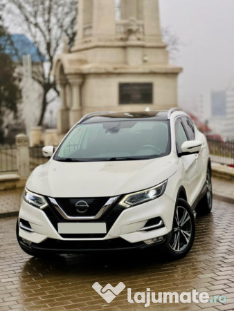 Nissan Qashqai 2017 72.000km automat