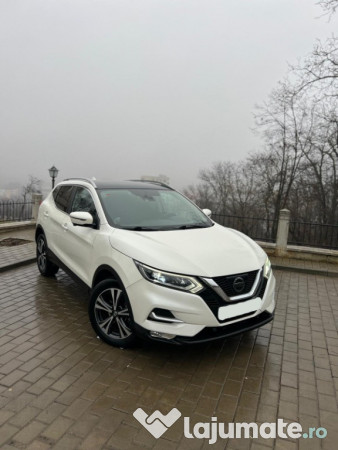 Nissan Qashqai 2017 72.000km automat 