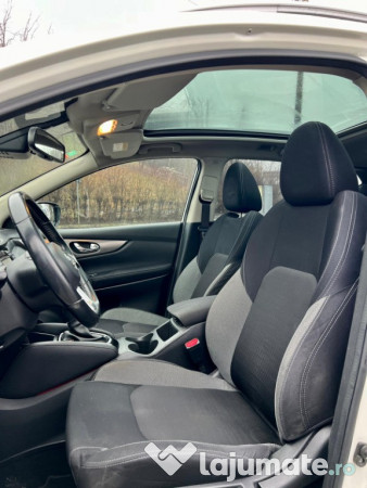 Nissan Qashqai 2017 72.000km automat 