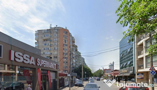 Zona Margeanului sp 57 mp vitrina 5 m trafic intens 