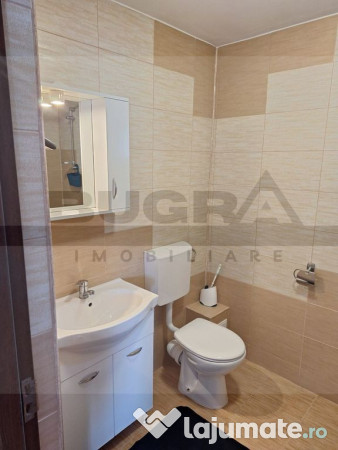 Apartament de 2 camere, 49mp, parcare, zona Restaurant Regal 