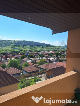 Apartament de 2 camere, 49mp, parcare, zona Restaurant Regal 