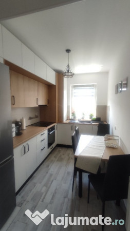 Apartament 2 camere de închiriat Avantgarden 3