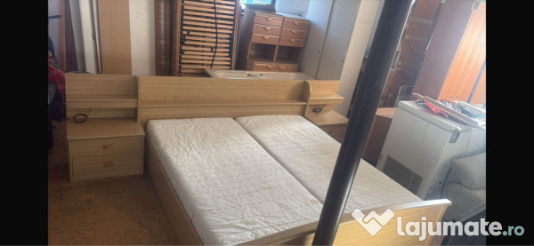 Mobilă sufragerie sau dormitor 