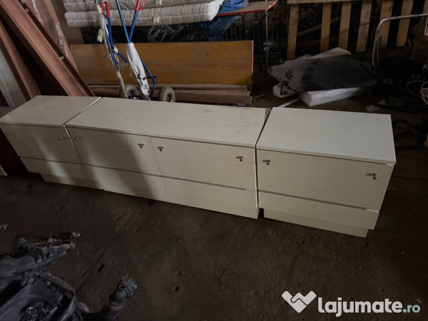 Mobilă sufragerie sau dormitor 