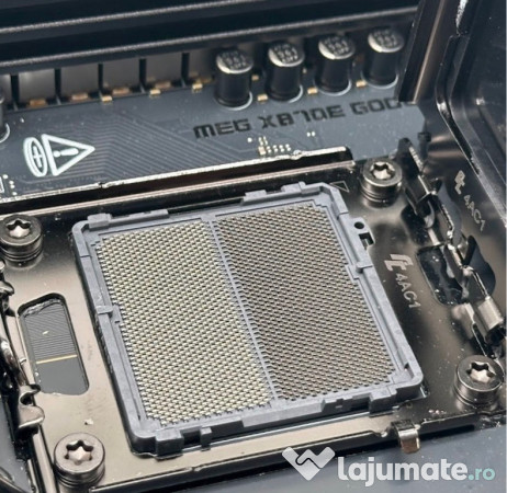 Placa de baza MSI MEG X870E GODLIKE WiFi eATX AM5 Noua 