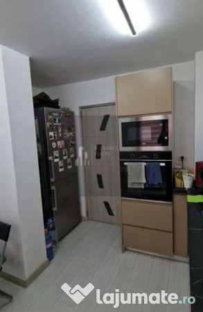 3 Camere Renovat - Sector 3 - Bulevardul 1 Decembrie 1918