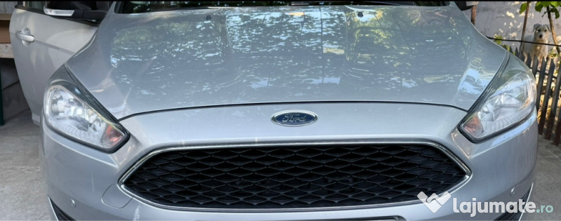 Faruri Ford Focus mk3.5 2017