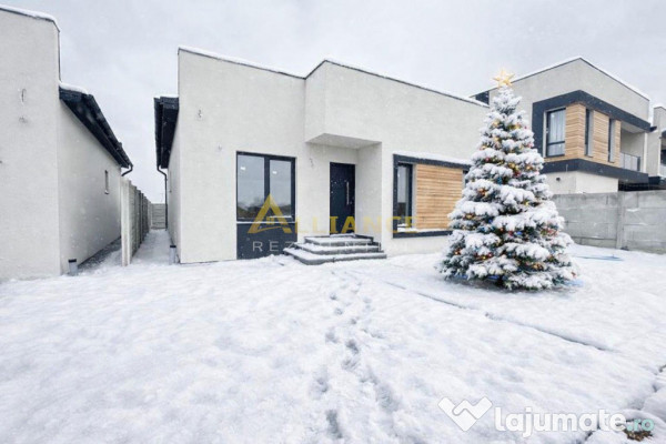 Casa individuala ||4 camere 2 bai || teren 300mp || || PROMO 