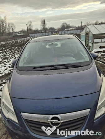 Opel Meriva B 2011