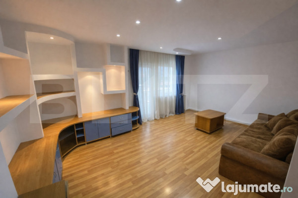 Apartament 3 camere, 63 mp, + balcon, etaj intermediar, Baci