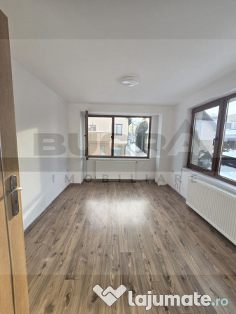 Casa individuala de 140mp, curte 400mp, 3 parcari, cartie...