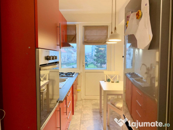 Apartament 2 camere Central-P-ta Mihai Viteazul 