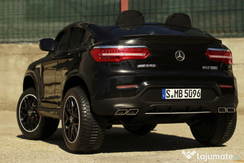 Masinuta electrica pentru 2 copii Mercedes GLC63s 180W 