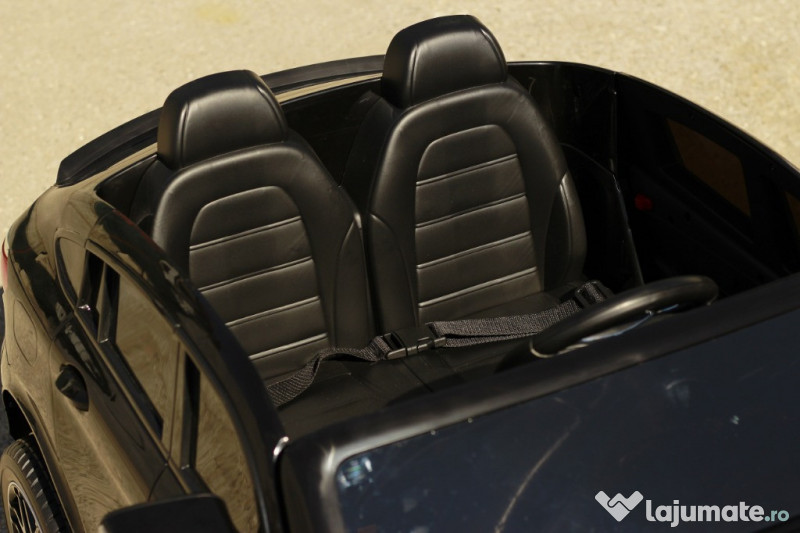 Masinuta electrica pentru 2 copii Mercedes GLC63s 180W 
