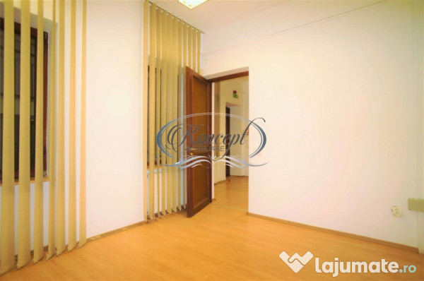 Vila interbelica in Piata Muzeului 