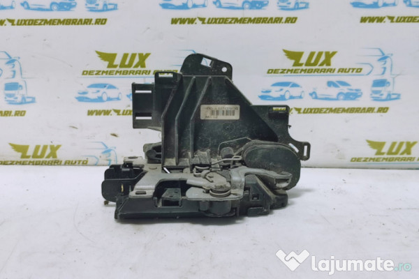 Broasca incuietoare usa stanga fata a6x1837013g Volkswagen VW Golf 4 [