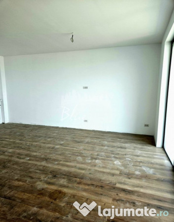 Apartament 3 camere Mamaia Nord, bloc finalizat