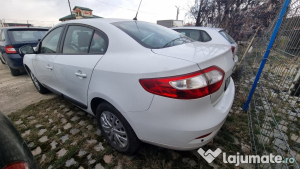 Renault Fluence 2016. benzina 1.6 i