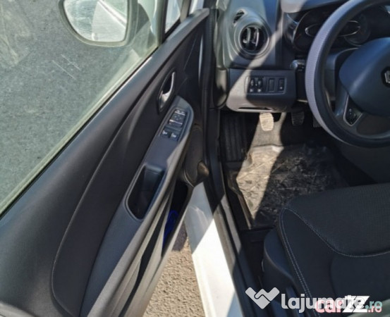 Renault Clio cu 60.000 km rulati
