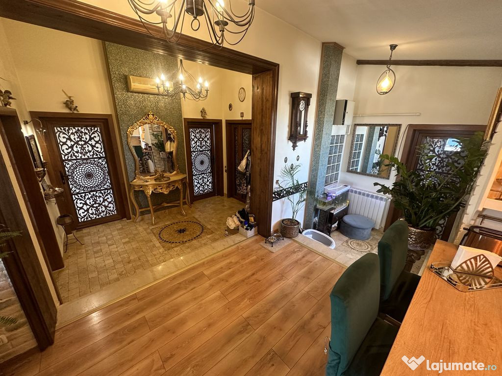 Apartament 4 camere zoma Piata Ovidiu - Peninsula 