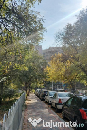 Metrou Titan apartament cu 3 camere 