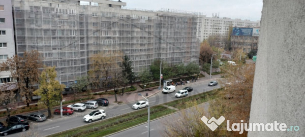 Metrou Titan apartament cu 3 camere 