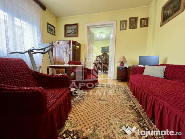 Casa individuala cu 6 camere situata in zona Elisabetin 