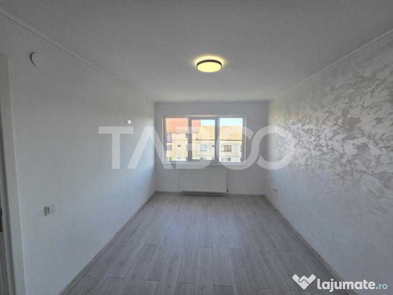 Apartament de vanzare 4 camere 86 mpu 2 bai zona Mihai Vitea 