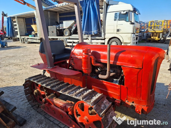 Tractor Fiat 352 C pe șenile 