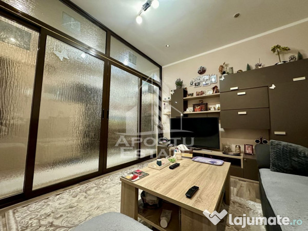 Apartament cu 3 camere in Giroc, complet mobilat si utilat. 